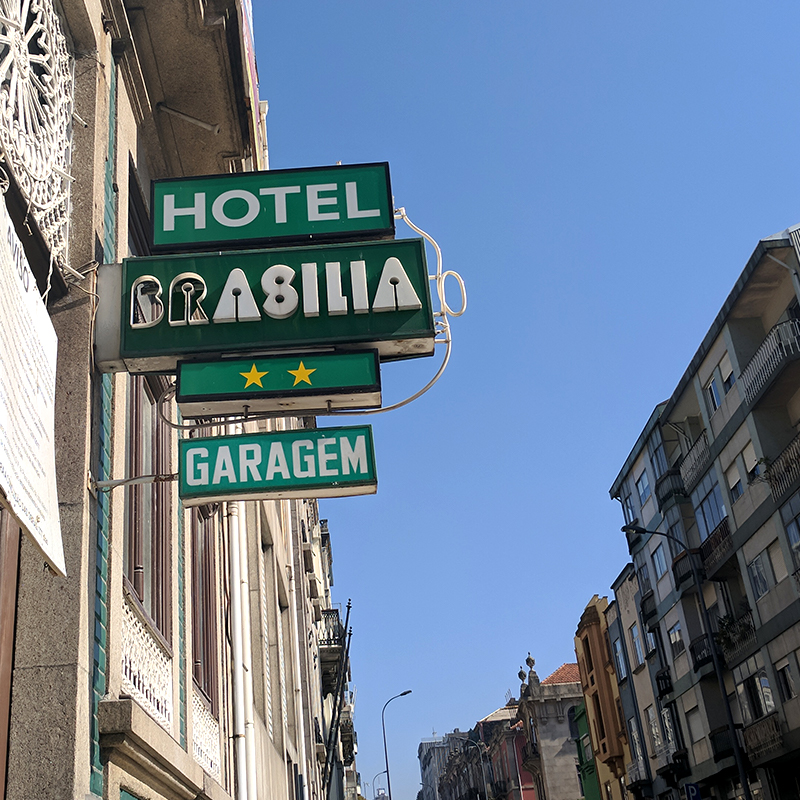 Hotel Brasilia sign